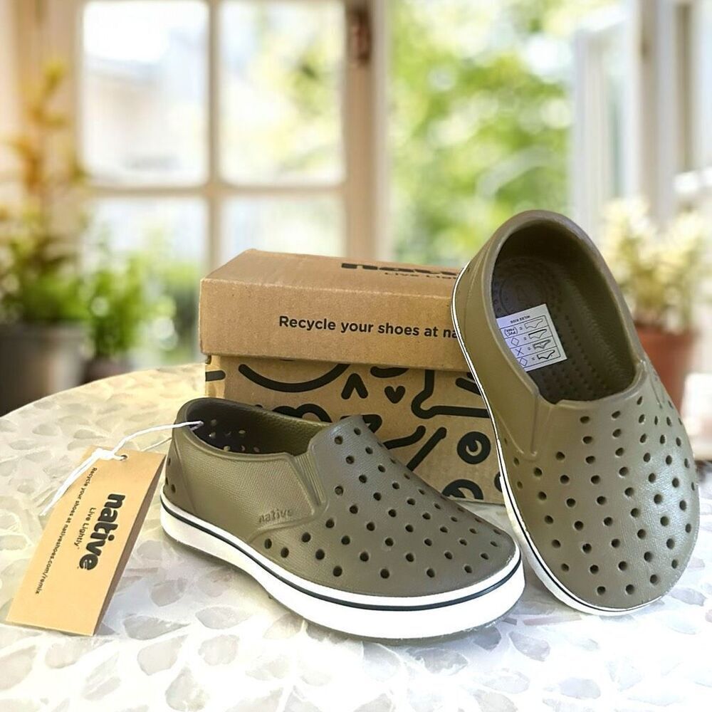 Native Miles Kids Unisex Slip On Play Water Shoes Sneaker Toddler Size 6
